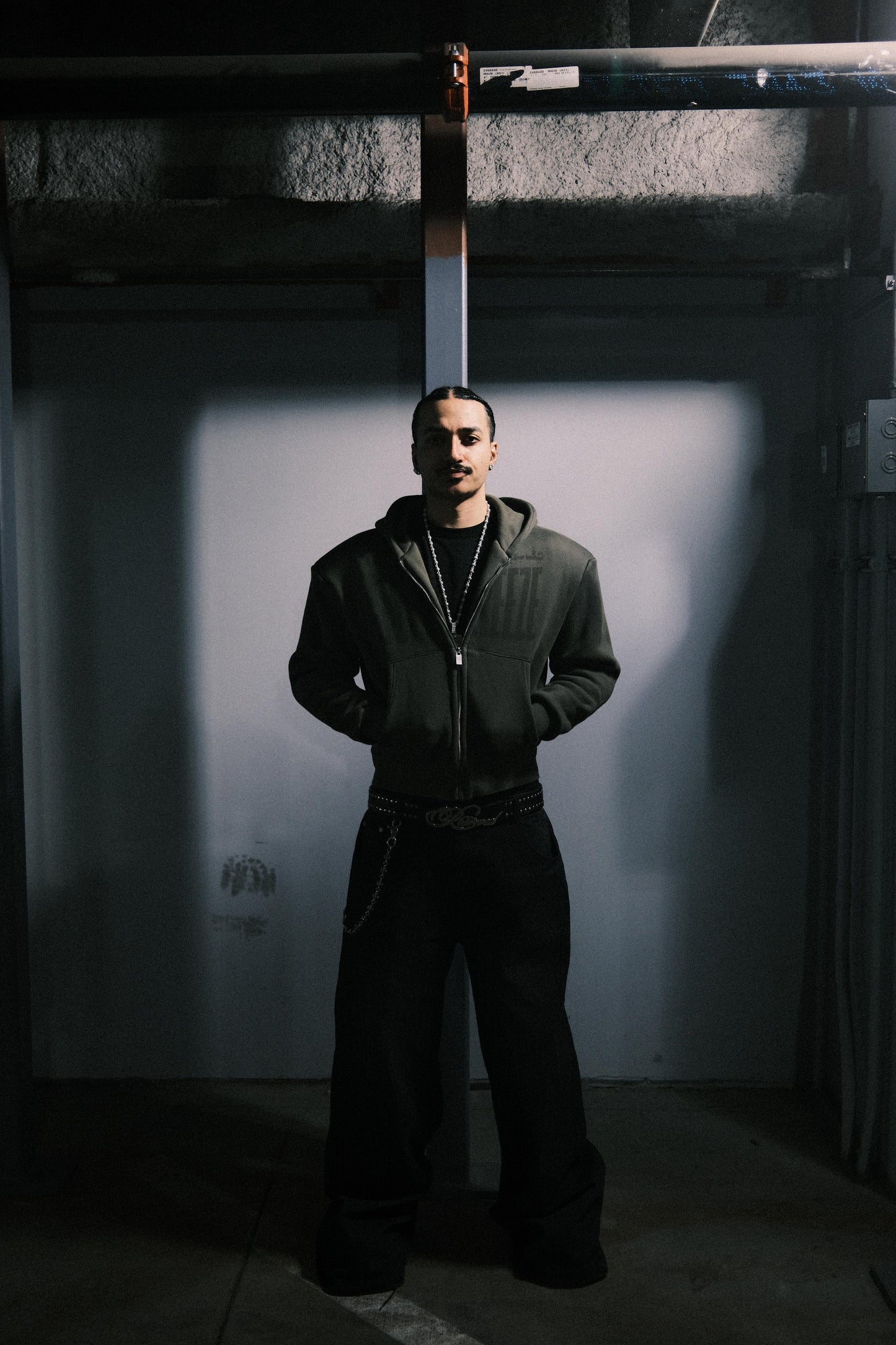 SOFT BREEZE HOODED JACKET