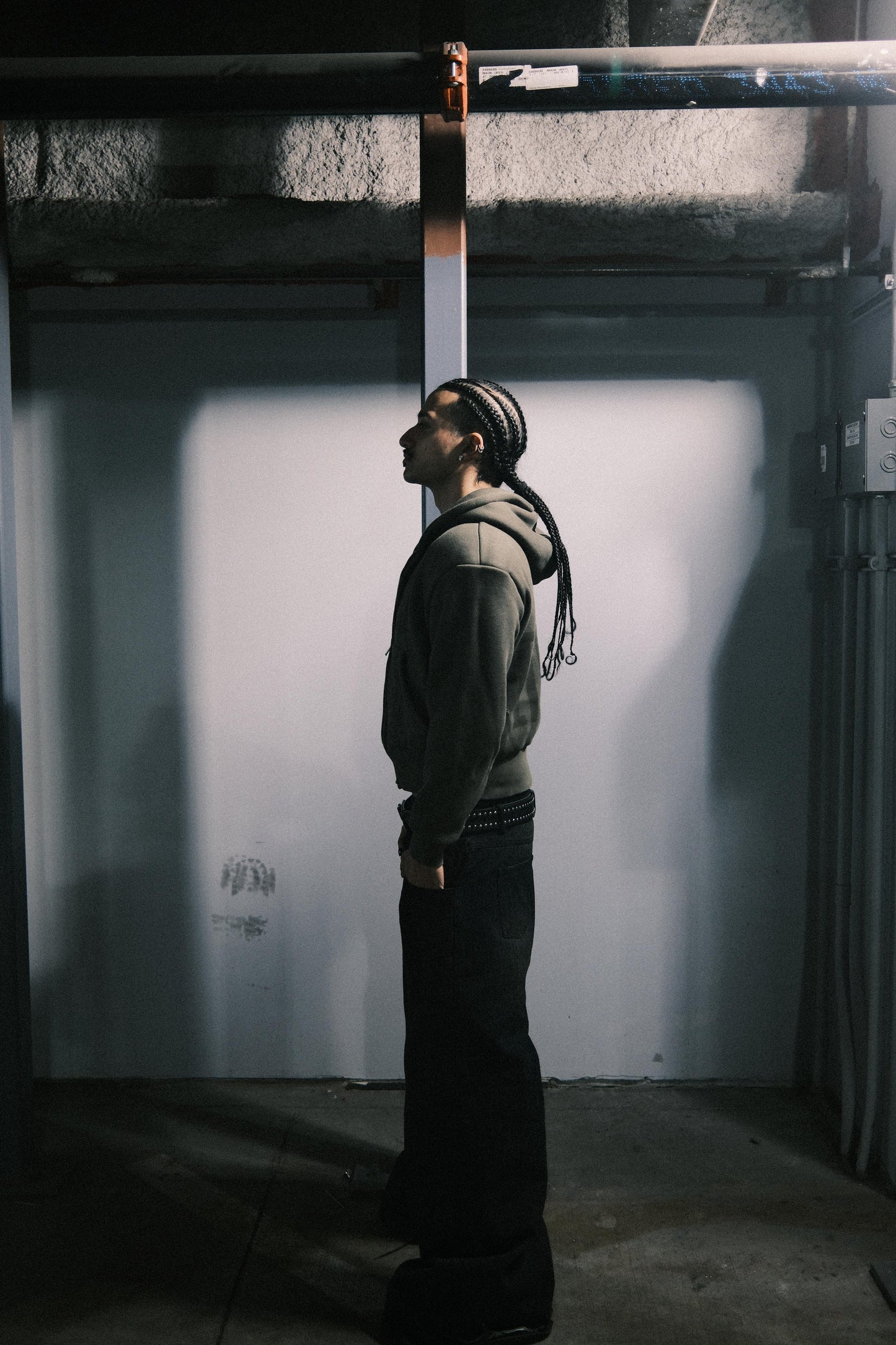 SOFT BREEZE HOODED JACKET